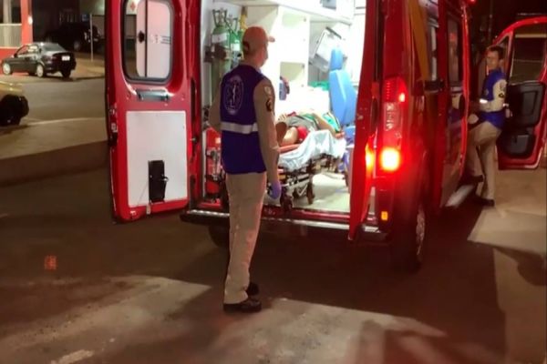 Imagem referente a notícia: Homem de 52 anos fica ferido após ser agredido no Jardim Colonial