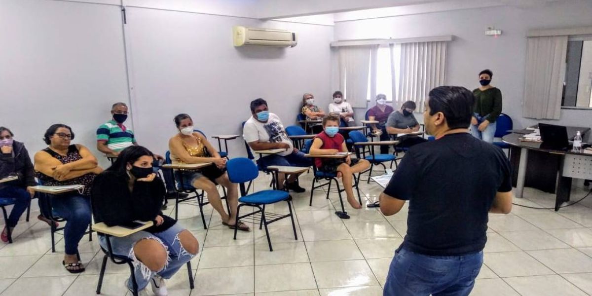 Semppro realiza mais uma reunião da ação "Mães de fé, mães que lutam"
