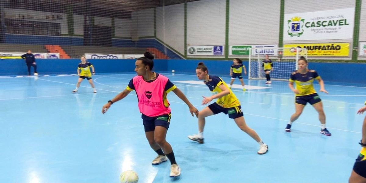Stein e São José duelam pelo Novo Futsal Feminino Brasil