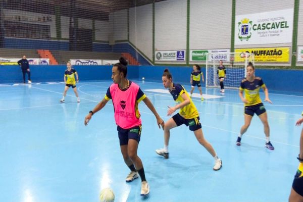 Stein e São José duelam pelo Novo Futsal Feminino Brasil