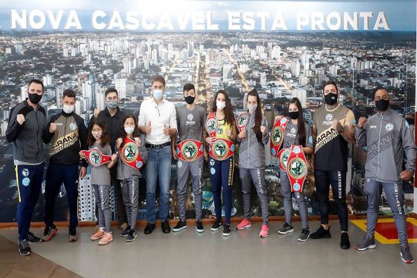 Cascavel é destaque no Campeonato Brasileiro de kickboxing