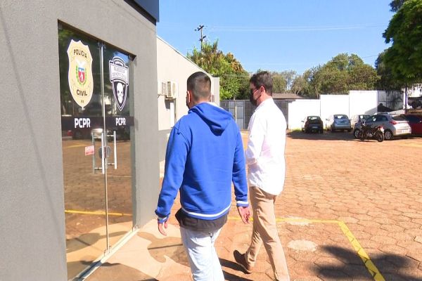 Imagem referente a notícia: Suspeito de atirar contra homem e sua filha no Paq. dos Ipês se apresenta na Delegacia de Homicídios