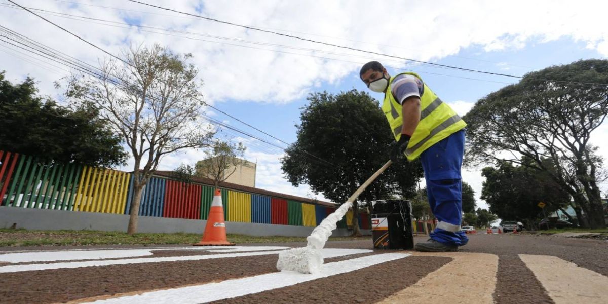 Transitar investe mais de R$ 3 milhões em sinalização horizontal para atender demandas da população