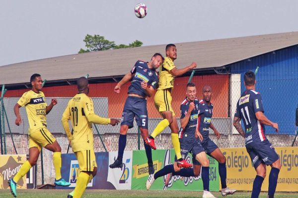 Série D: FC Cascavel joga melhor mesmo fora de casa, mas empata com Cianorte em 0x0