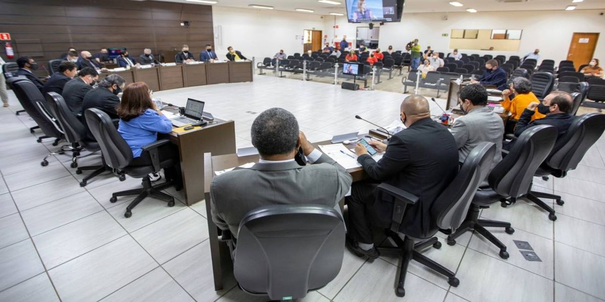 Câmara autoriza doação de área no Gralha Azul para programa social de moradia