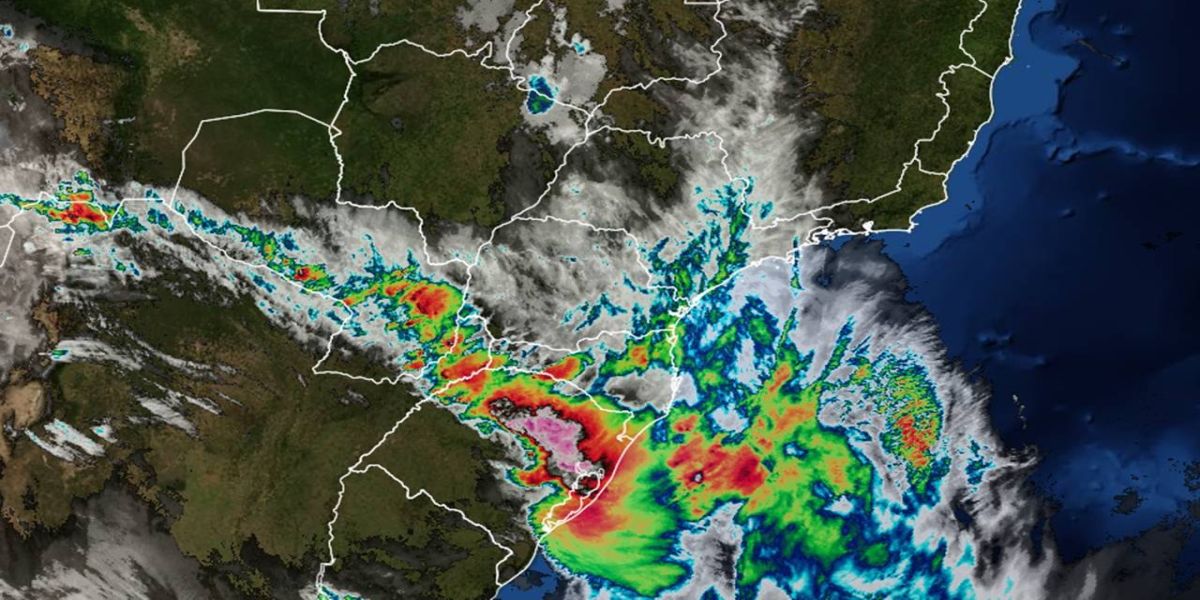 INMET emite alerta para risco de temporais e termômetros chegaram aos 35 ºC