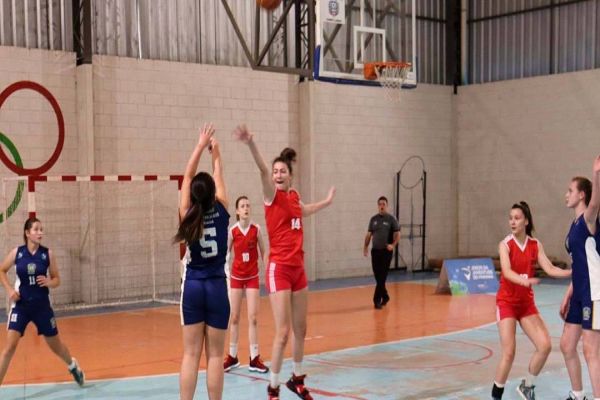 Jogos da Juventude do Paraná iniciam com mais de 7 mil participantes