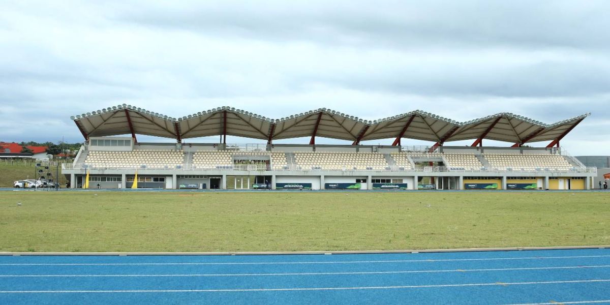 Centro Nacional de Treinamento em Atletismo revela atleta que vem se destacando no atletismo