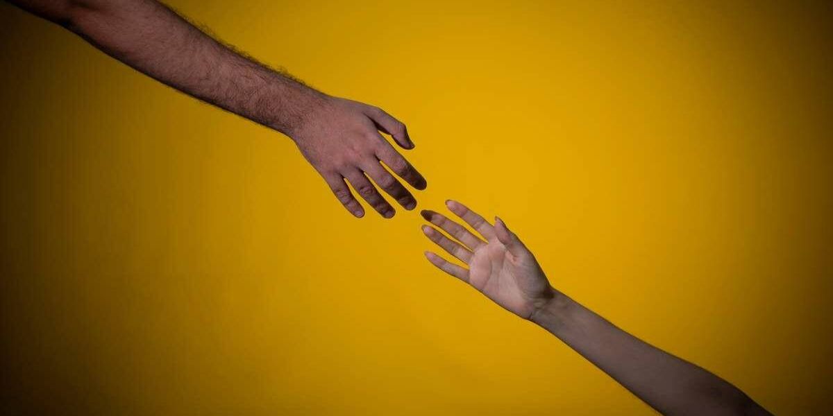 Feira do Produtor de Cascavel recebe ação de conscientização sobre o suicídio