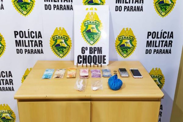 Jovem é detido pela PM por tráfico de drogas no no Bairro Neva