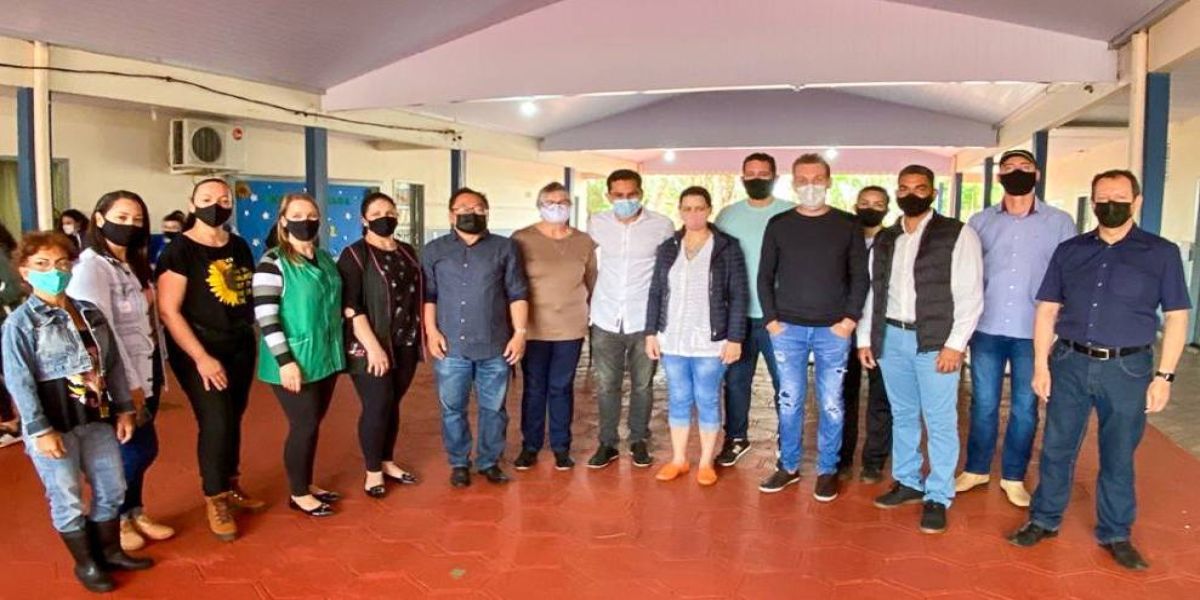 Investimento na Educação | Pacheco entrega reforma no Colégio Benjamin A. Motter em Cafelândia