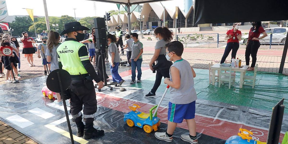 "É com amor à vida que damos abertura à Semana Nacional de Trânsito", enfatiza Paranhos