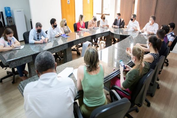 Secretário Edson Zorek esclarece na Câmara dúvidas sobre previdência complementar