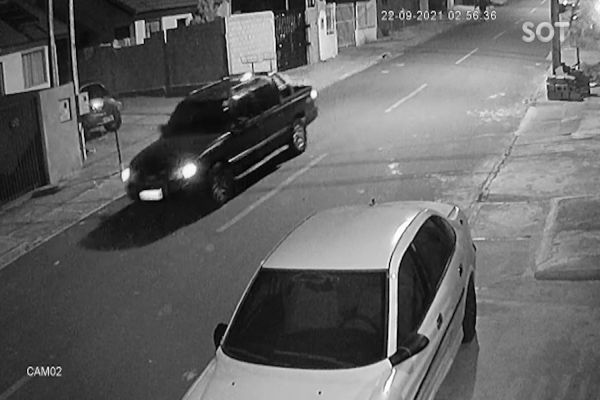 Caminhonete é furtada no Loteamento Jardim Galha Azul em Cascavel