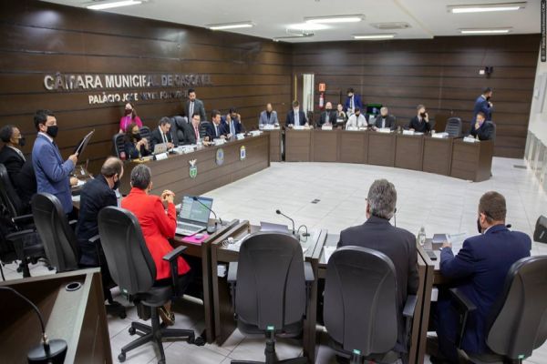 Câmara acata pareceres do TCE que aprovam contas de Paranhos de 2018 e 2019