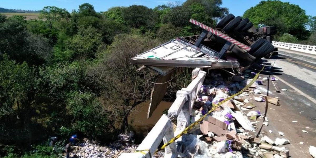 Grave acidente de trânsito é registrado entre Itapejara e Pato Branco