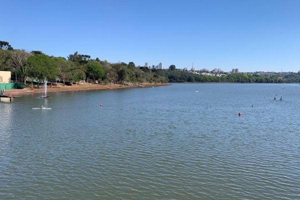 Baixo nível dos mananciais a aumento de consumo podem afetar abastecimento em Cascavel