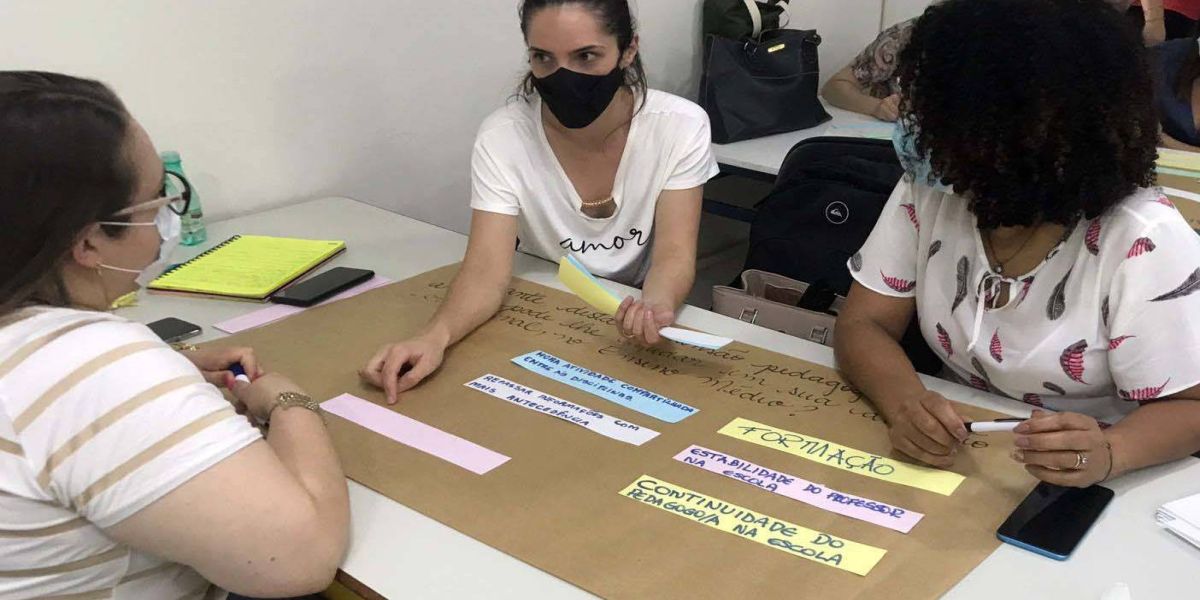 Secretaria de Educação capacita pedagogos com oficinas sobre o Novo Ensino Médio