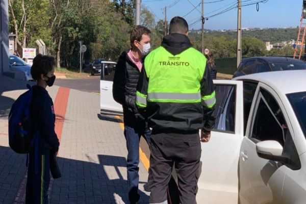 Rua Segura: Semana da Criança no Trânsito enfoca o cuidado no transporte dos pequenos em Cascavel