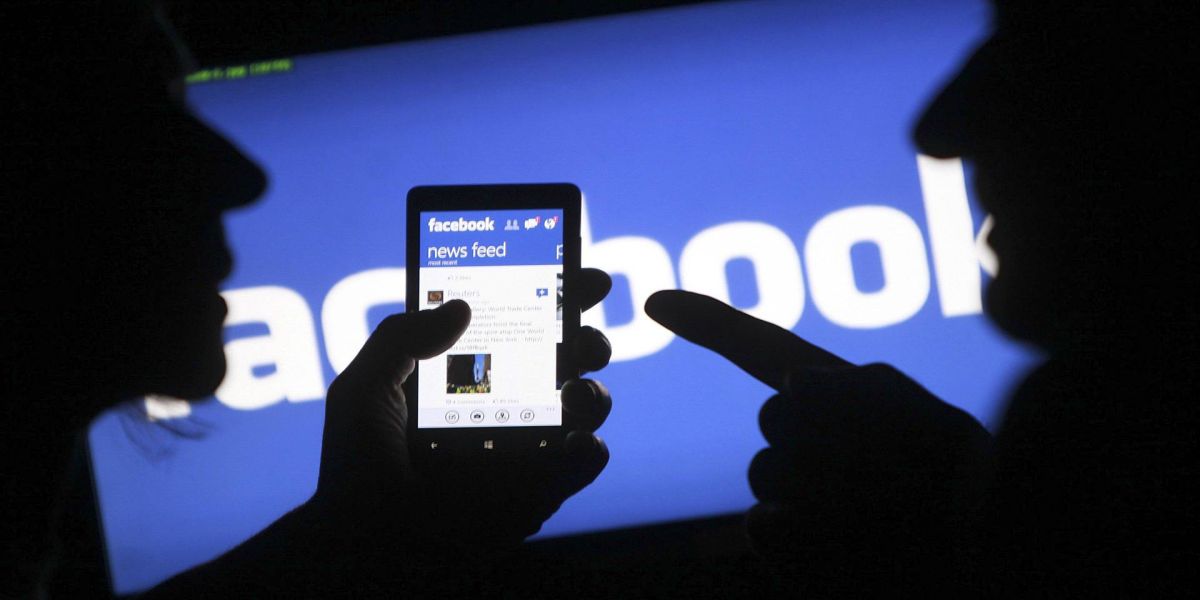 Facebook: dados de 1,5 bilhão de usuários estão à venda em fórum hacker
