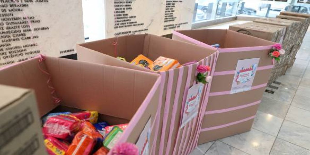 Sancionada lei de combate à pobreza menstrual no Paraná