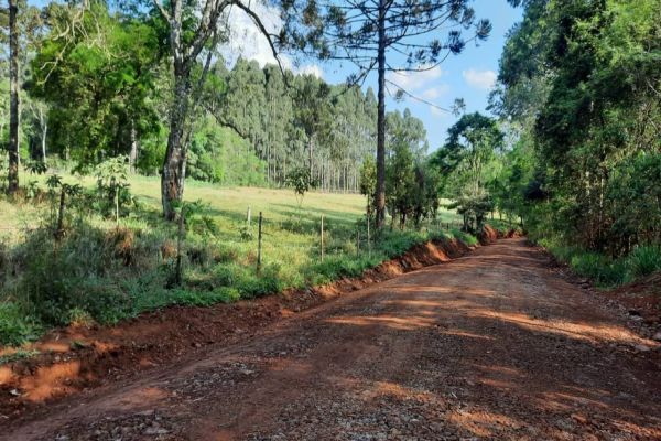 Seagri realiza quase 600 km de manutenção em estradas rurais