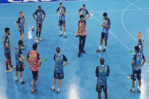 Com preparação física de ponta, Cascavel Futsal disputa título em 3 competições
