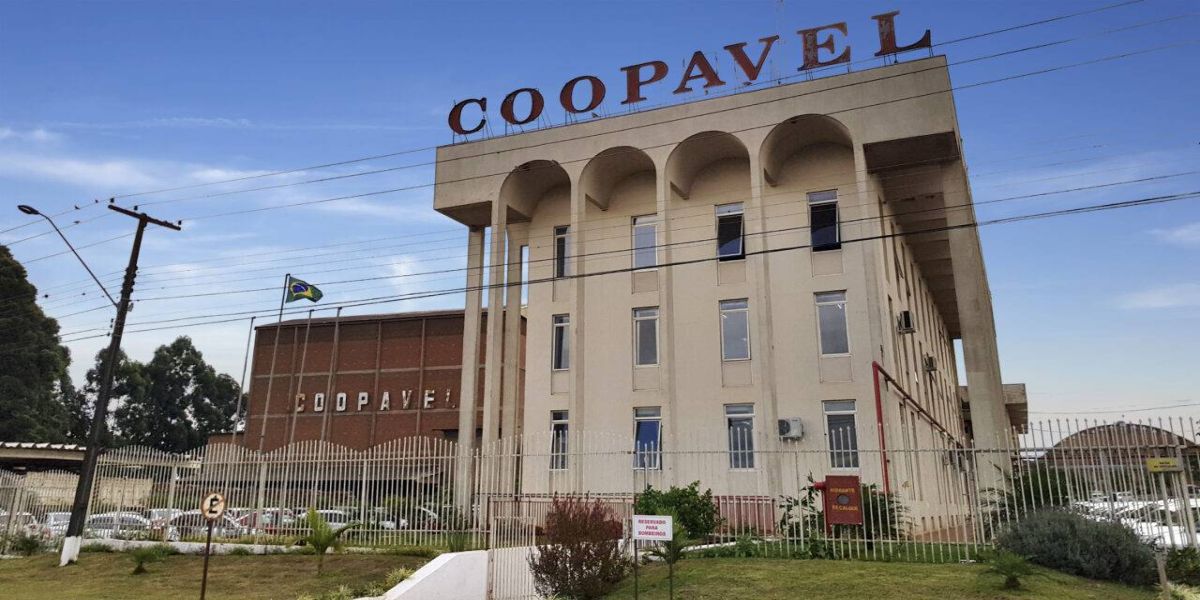 Coopavel avança 32 posições no ranking do anuário Valor Mil, do jornal Valor Econômico