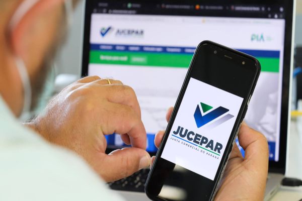 No Paraná, saldo de novas empresas cresce 13,9% em 2021, aponta Jucepar