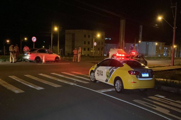 Imagem referente a notícia: Operação de Bloqueio na Av. das Torres aborda mais de 45 veículos e um recolhido