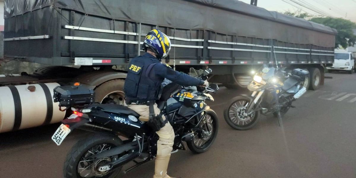 Caminhão é apreendido pela PRF na BR-277 em Cascavel