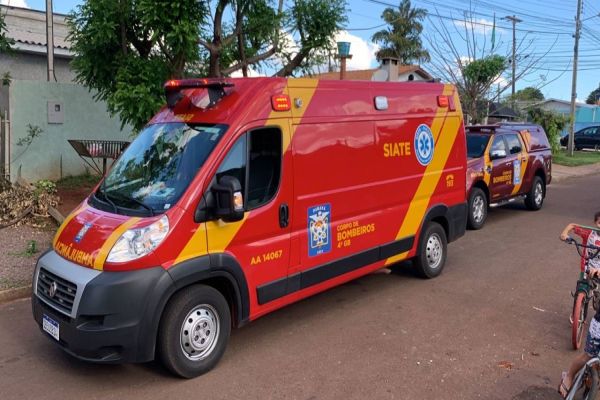 Homem sofre queda de quatro metros de altura no Loteamento São Francisco
