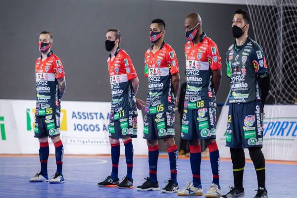 Com apoio da torcida, Cascavel Futsal quer manter boa fase e chegar na semifinal da Série Ouro