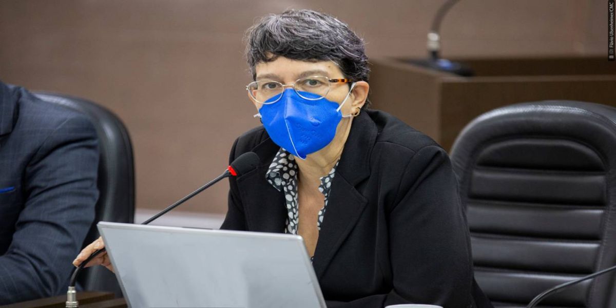 Professora Liliam aciona MP para investigar prescrição e distribuição de “Kit Covid”