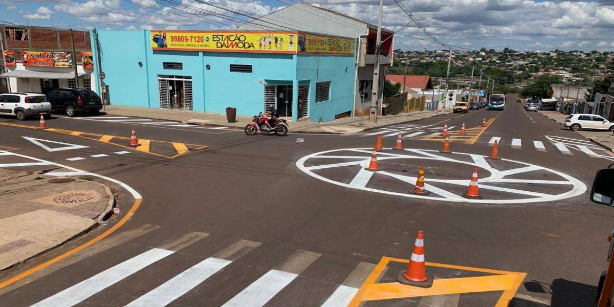 Transitar realiza ação educativa em nova rotatória do Interlagos