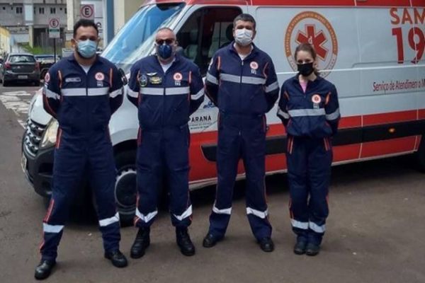 Socorristas do Samu realizam parto no interior da ambulância em Boa Vista da Aparecida
