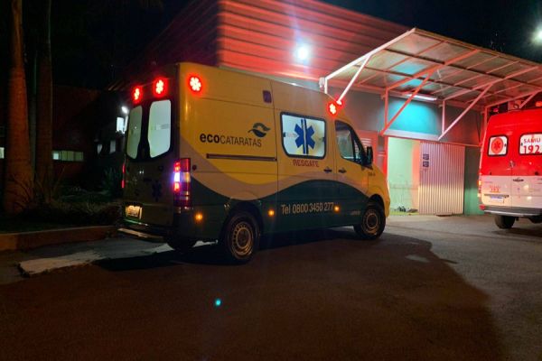 Mulher passa mal após intoxicação por produtos de limpeza e pede ajuda no porto da PRF na BR-277