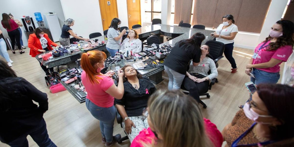 Outubro Rosa: Câmara debate prevenção e tratamento do câncer de mama