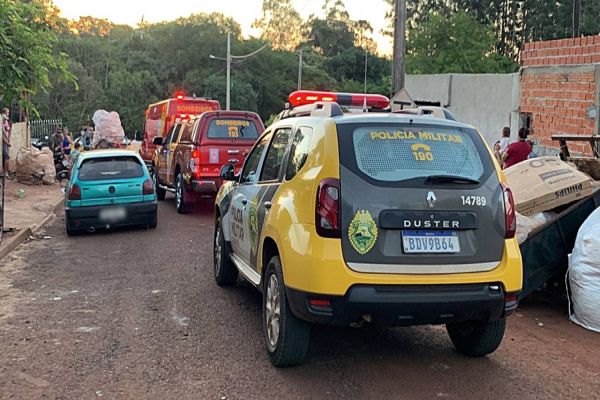 Homem de 25 anos fica em estado grave após ser esfaqueado no Jardim Melissa
