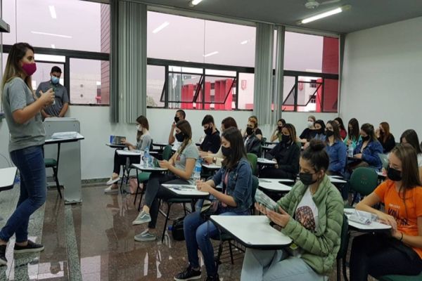 Centro FAG recebe 4 mil candidatos no Vestibular de Verão