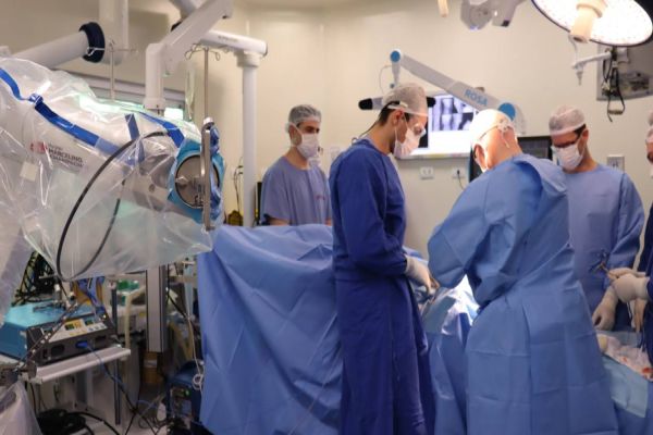 Dobra número de pessoas com artrose de joelho na pandemia