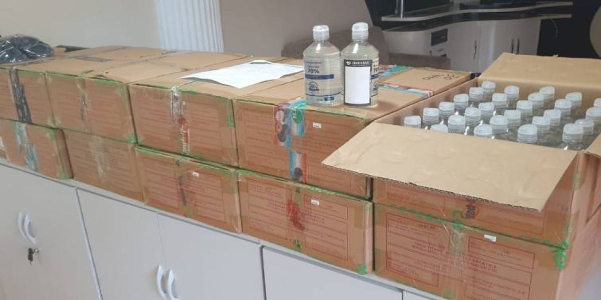 Conseg Cascavel recebe doações de álcool em gel e máscaras