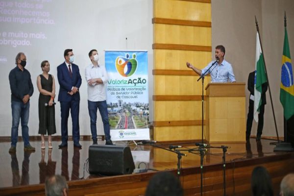 "Foram muito bons esses quarenta anos", diz servidor mais antigo da Prefeitura