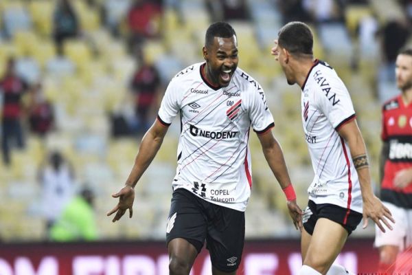 Copa do Brasil: Athletico-PR bate Flamengo no Maracanã e está na final