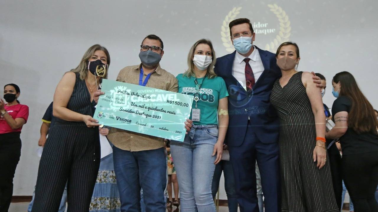 Dia do Servidor: Prêmio Servidor Destaque valoriza o funcionalismo público