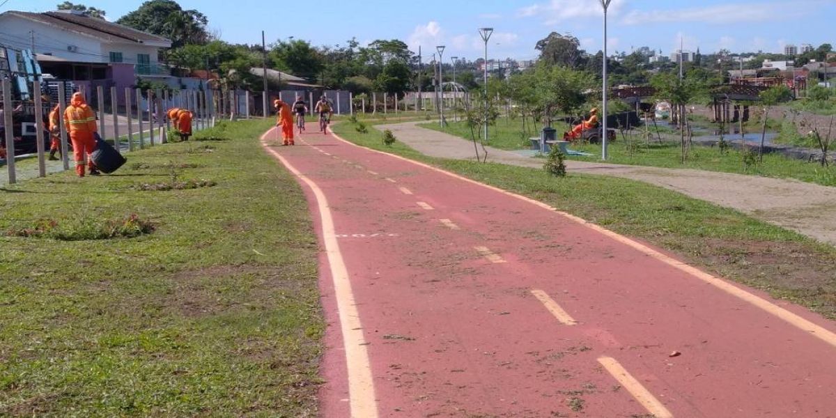 Meio Ambiente intensifica limpeza de parques após período de chuvas