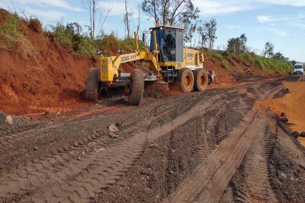 Secretaria de Agricultura reforça trabalhos de manutenção em estradas rurais