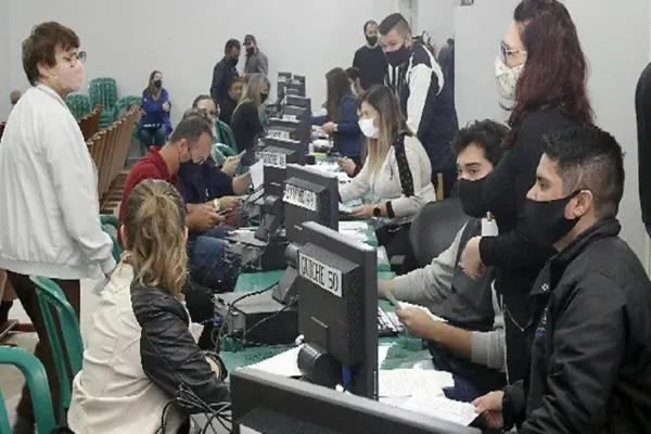 Foto relacionada a notícia: Mais de R$ 12 milhões foram renegociados no primeiro mês do Refic