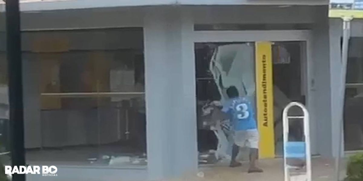 Homem é preso em flagrante após danificar a Agência do Banco do Brasil em Tupãssi