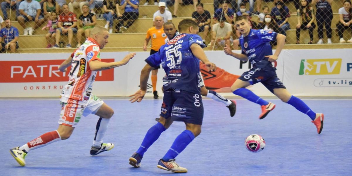 Cascavel Futsal empata com Joaçaba nas quartas de final da Liga Nacional